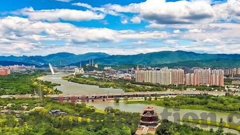 成av人电影日韩免费播放-成人电影日韩免费播放，理性审视与自我保护